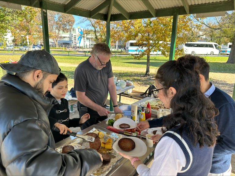 28.5.24 Excursion - Cooking at Coot Reserve 2 - Seda's photo.